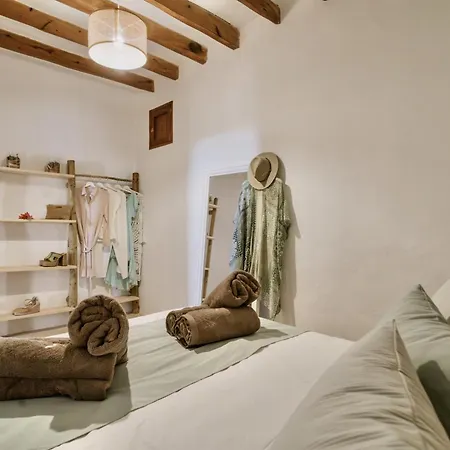 Llampí, Naturaleza, Piscina Y Encanto Mallorquín Сasa de vacaciones Reigosa