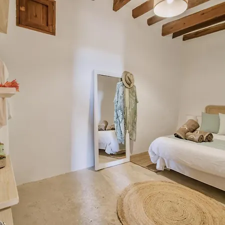 Сasa de vacaciones Llampí, Naturaleza, Piscina Y Encanto Mallorquín