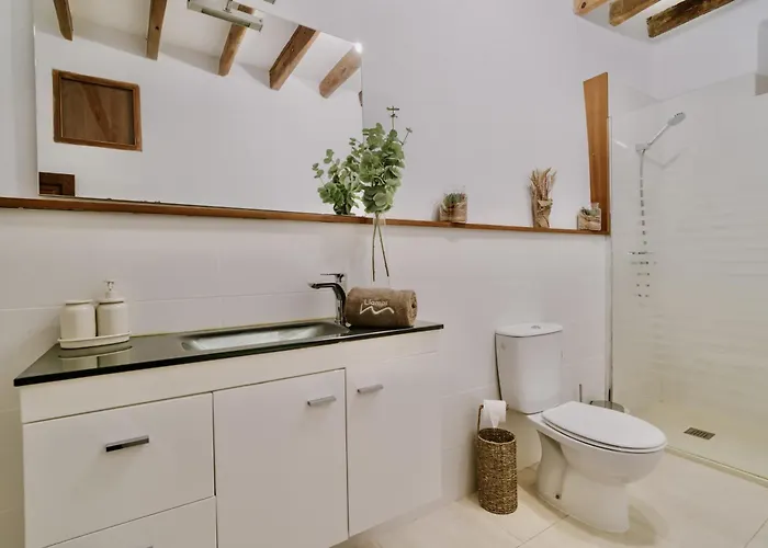 Llampi, Naturaleza, Piscina Y Encanto Mallorquin * Reigosa