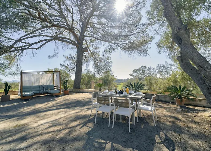 Llampi, Naturaleza, Piscina Y Encanto Mallorquin Holiday home Reigosa