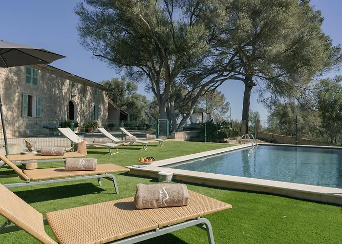 Holiday home Llampi, Naturaleza, Piscina Y Encanto Mallorquin Reigosa